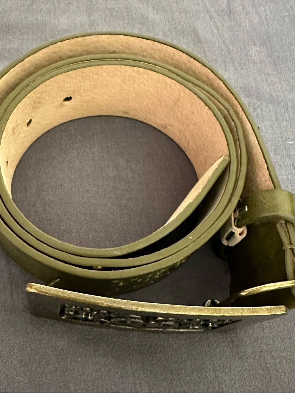 Amiee Lynn green leather belt with heart buckle. Size M